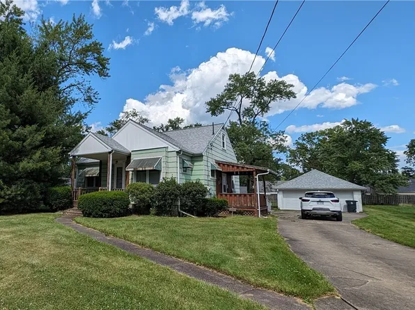 1782 Lexington Ave NW, Warren, OH 44485