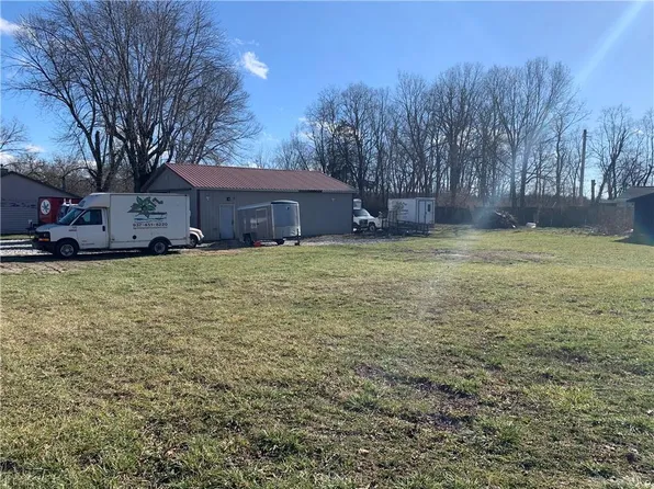 1100 State Route 503 N, West Alexandria, OH 45381