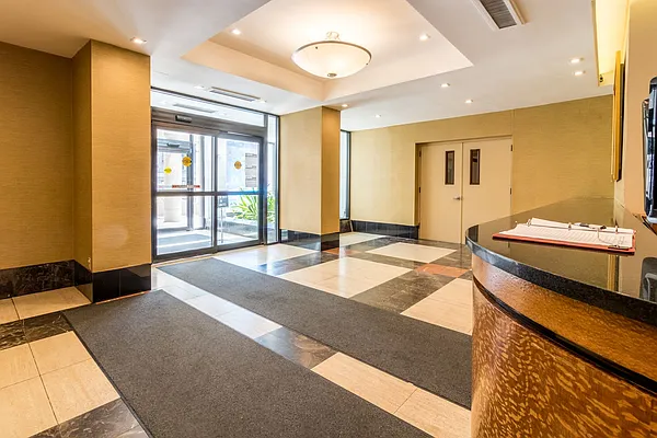 Rented by Prime Realty | media 37