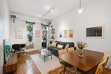 321 East 89th Street