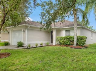 18106 Canal Pointe St, Tampa, FL 33647
