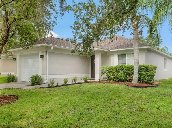 18106 Canal Pointe St, Tampa, FL 33647