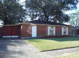 2737 Colony Ct, Marrero, LA 70072