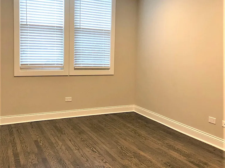 1432 W Farragut Ave #G — Photo 13