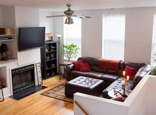 937 N Racine Ave #3, Chicago, IL 60642