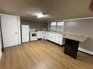 1133 E Highway 80 #B, Russell Springs, KY 42642