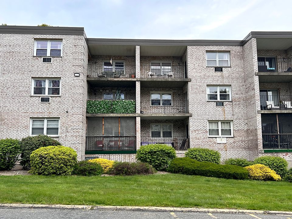 1st image of 300 Meadowside Rd APT 202