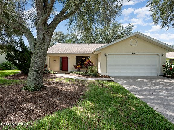 3rd image of 1653 Freedom Dr