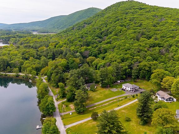5th image of 553 Lake Road