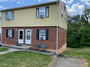 1207 Ruddell Rd, Vinton, VA 24179
