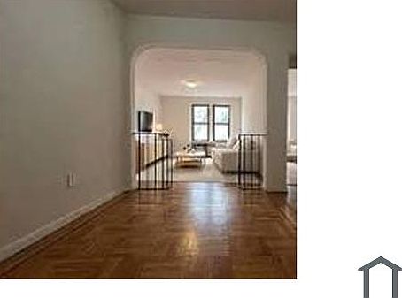 1st image of 1066 Walton Ave