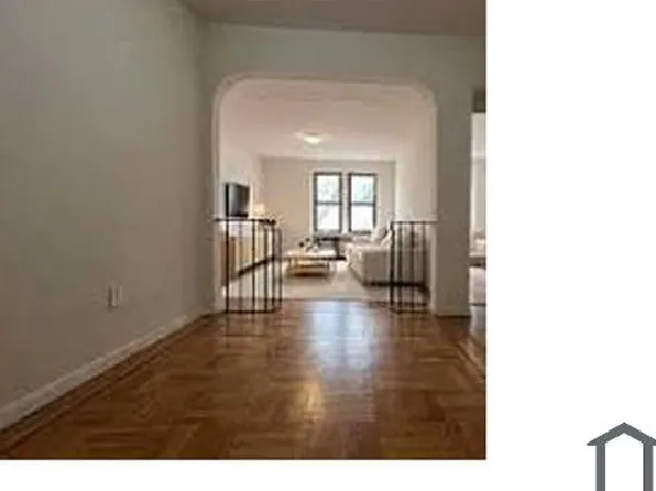 1066 Walton Ave, Bronx, NY 10452