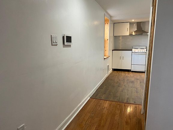 3rd image of 2218 N Howard St Floor 3