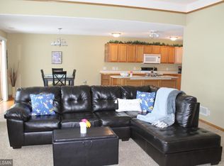 917A Daily Rd, Hudson, WI 54016