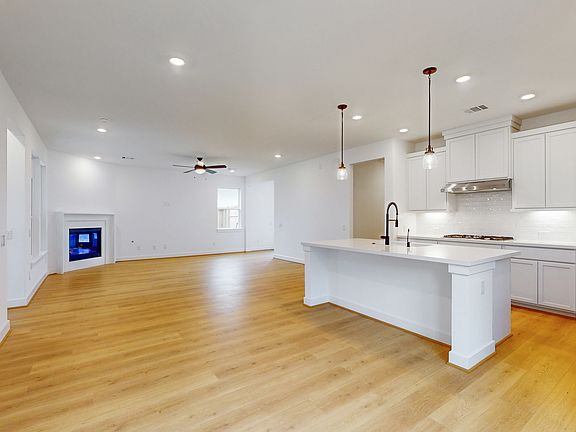 3rd image of 5346 Lantana River Ln