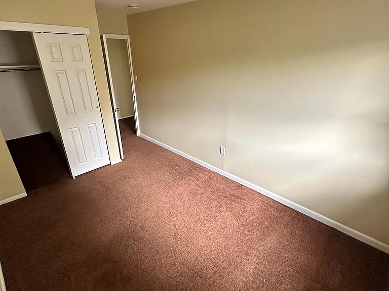162 Bishops Dr — Photo 11