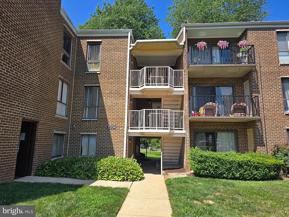 1st image of 3204 Spartan Rd APT 10