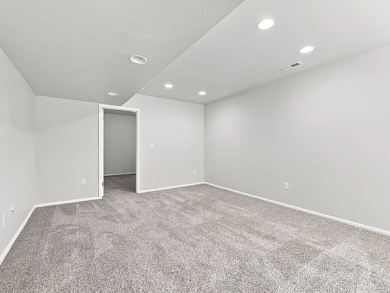 3255 Heather Glen Dr — Photo 18