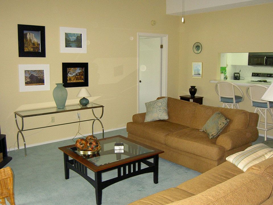 Huge livingroom