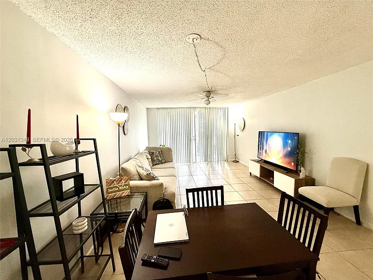 1341 SE 3rd Ave #102 — Photo 8