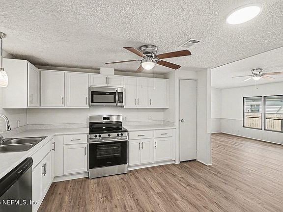 2nd image of 7624 TIMBERWOOD Drive