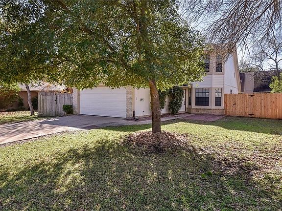 5th image of 3005 Red Bay Dr