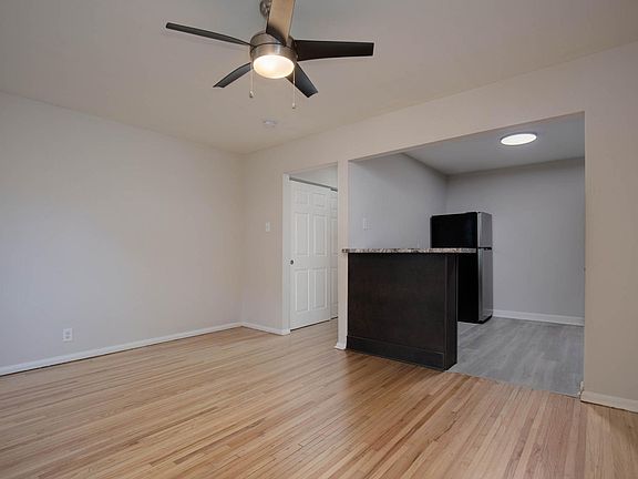 3rd image of 3217 Russell Blvd #6