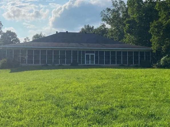 116 Dunbar Ln, Vanceburg, KY 41179