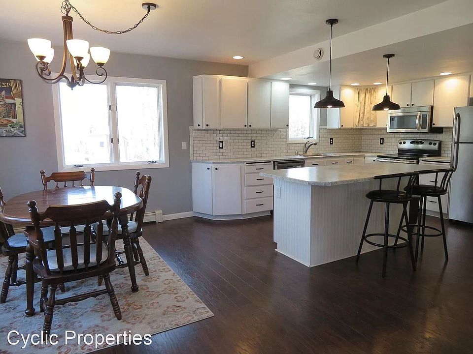 1st image of 3482 Durham Cir