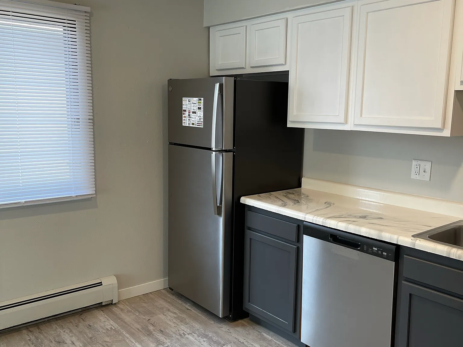 3 bed, $1,680 — Photo 3