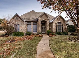 3014 Live Oak Dr, Rowlett, TX 75088