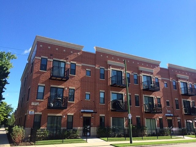 1st image of 6602 W Diversey Ave APT 202