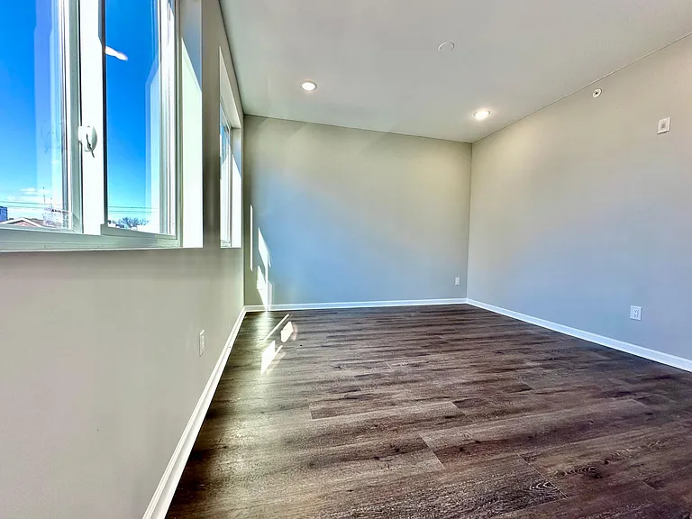1230 N Marshall St #O3R — Photo 12