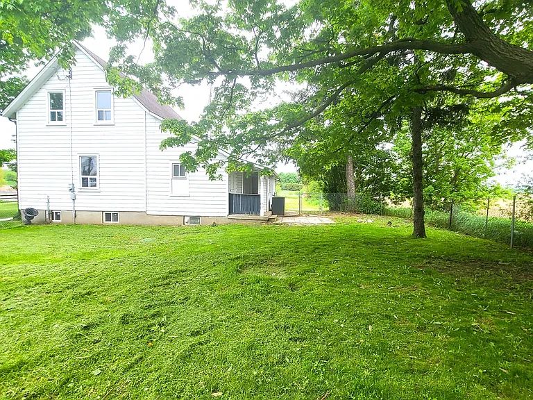 798 King Rd — Photo 27