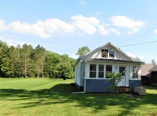 82 Six Mile Rd, Tiona, PA 16352