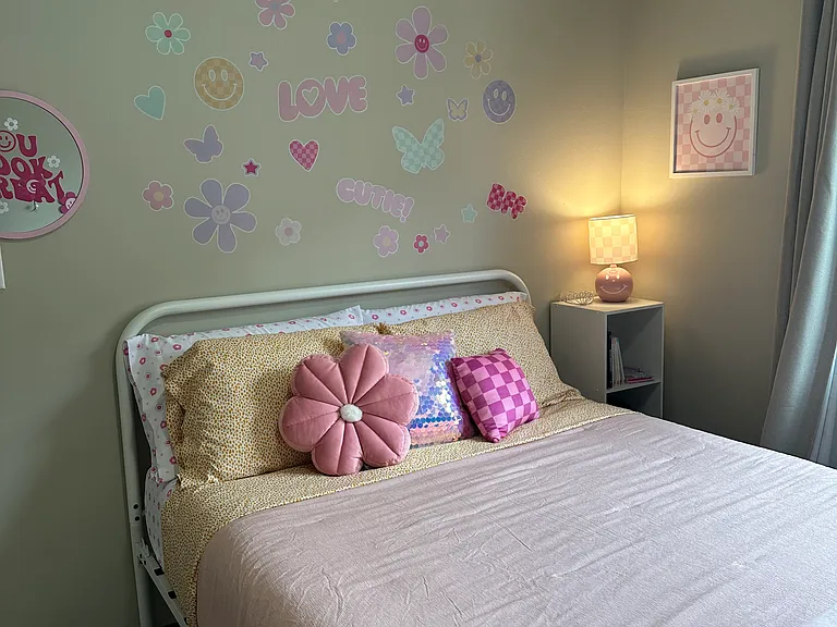 352 Hammond Ln — Photo 8