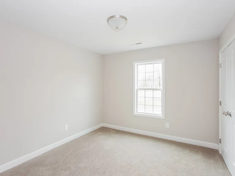 720 White Crane Rd — Photo 10