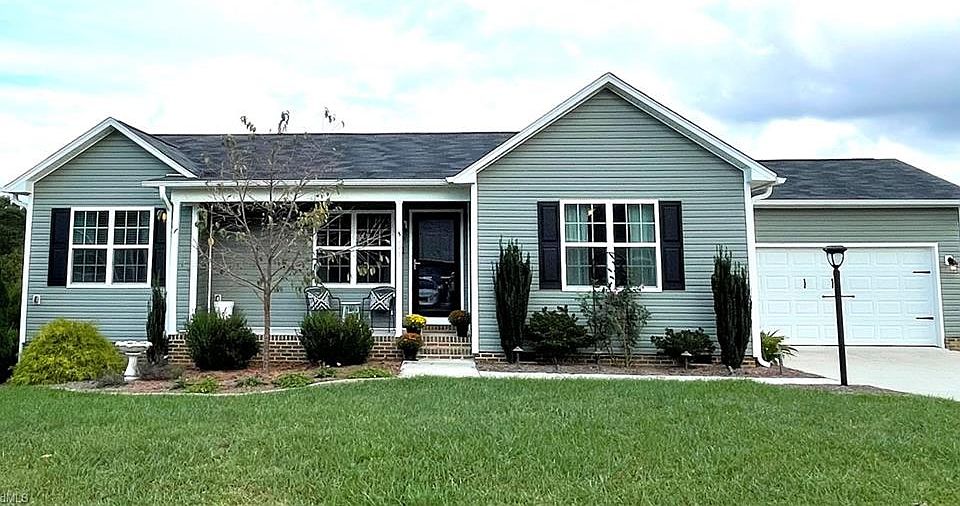 1st image of 6221 Brentwood Park Ct