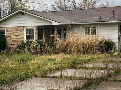 3838 Sunset Rd, Strykersville, NY, 14145