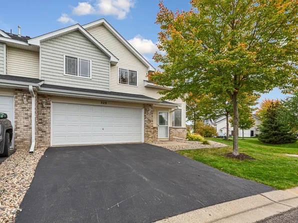 523 Gooseberry Ln, Dundas, MN 55019