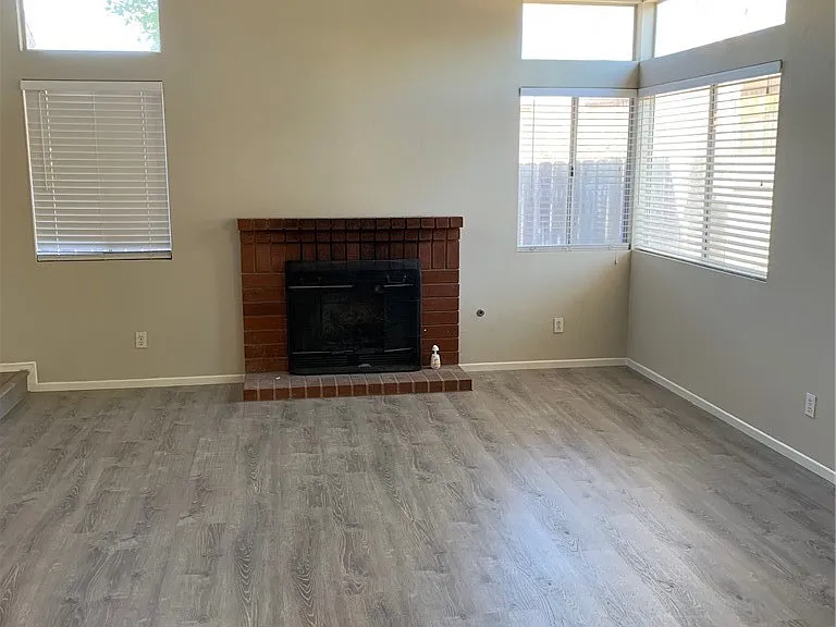 23692 Cork Oak Cir — Photo 7
