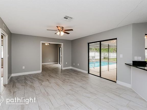 5th image of 7720 Gibralter Ct N
