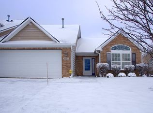 15853 Brixton Dr, Noblesville, IN 46060