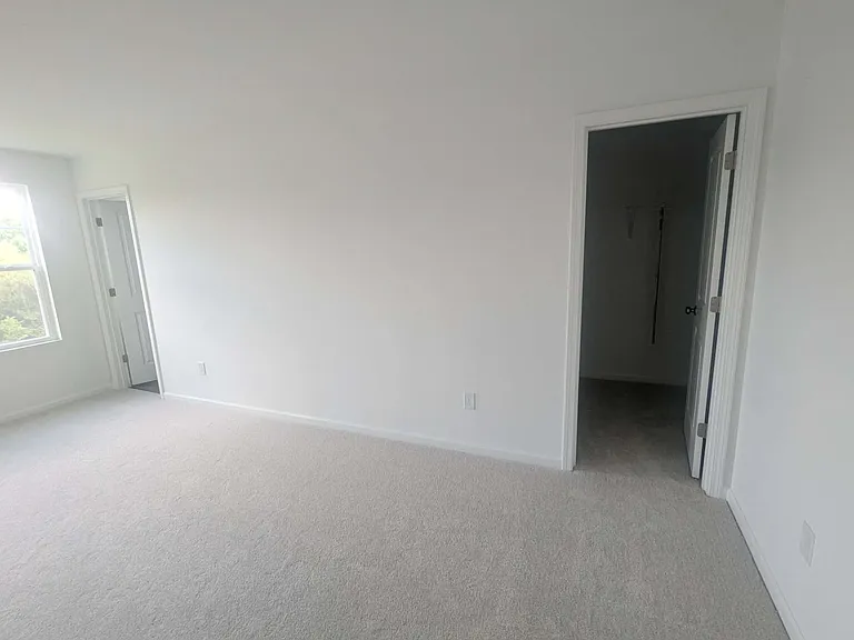 493 Fran Dr — Photo 10