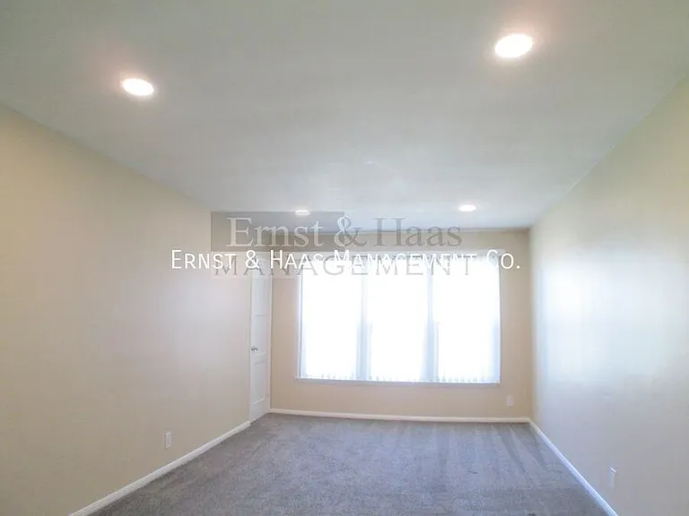 4531 N Banner Dr #3 — Photo 4