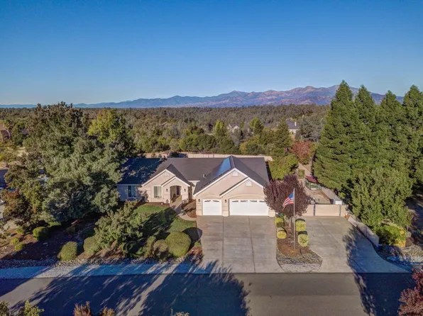 6860 Amber Ridge Dr, Anderson, CA 96007