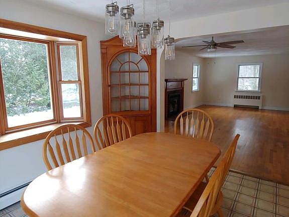 5th image of 22 Sunnybrook Dr