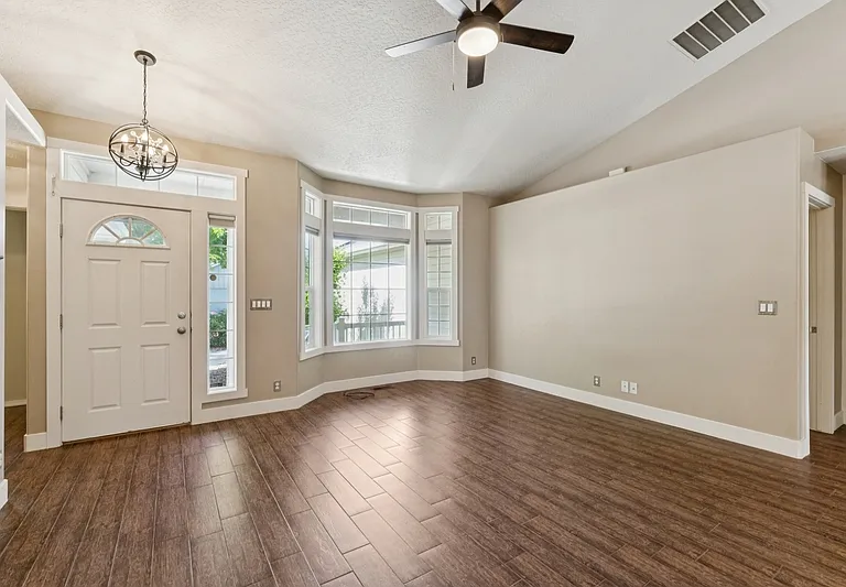 8284 W Galactic Ct — Photo 6