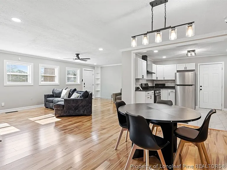 804 Rodie Ave — Photo 14