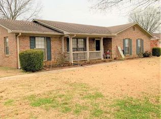 2203 Auburn Dr SW, Decatur, AL 35603